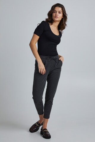 Coupe slim Pantalon 'IHKATE PA' ICHI en gris