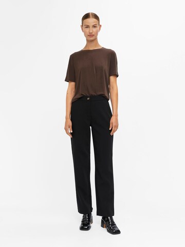 Loosefit Pantaloni 'Sigrid Cassie' di OBJECT in nero