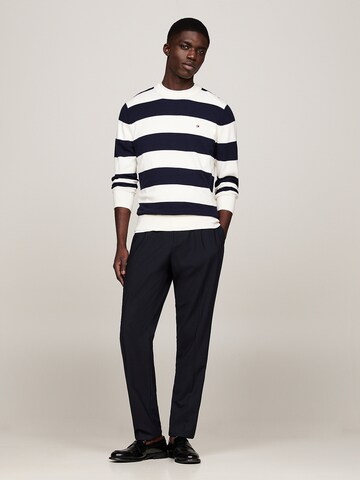 TOMMY HILFIGER Pullover in Weiß