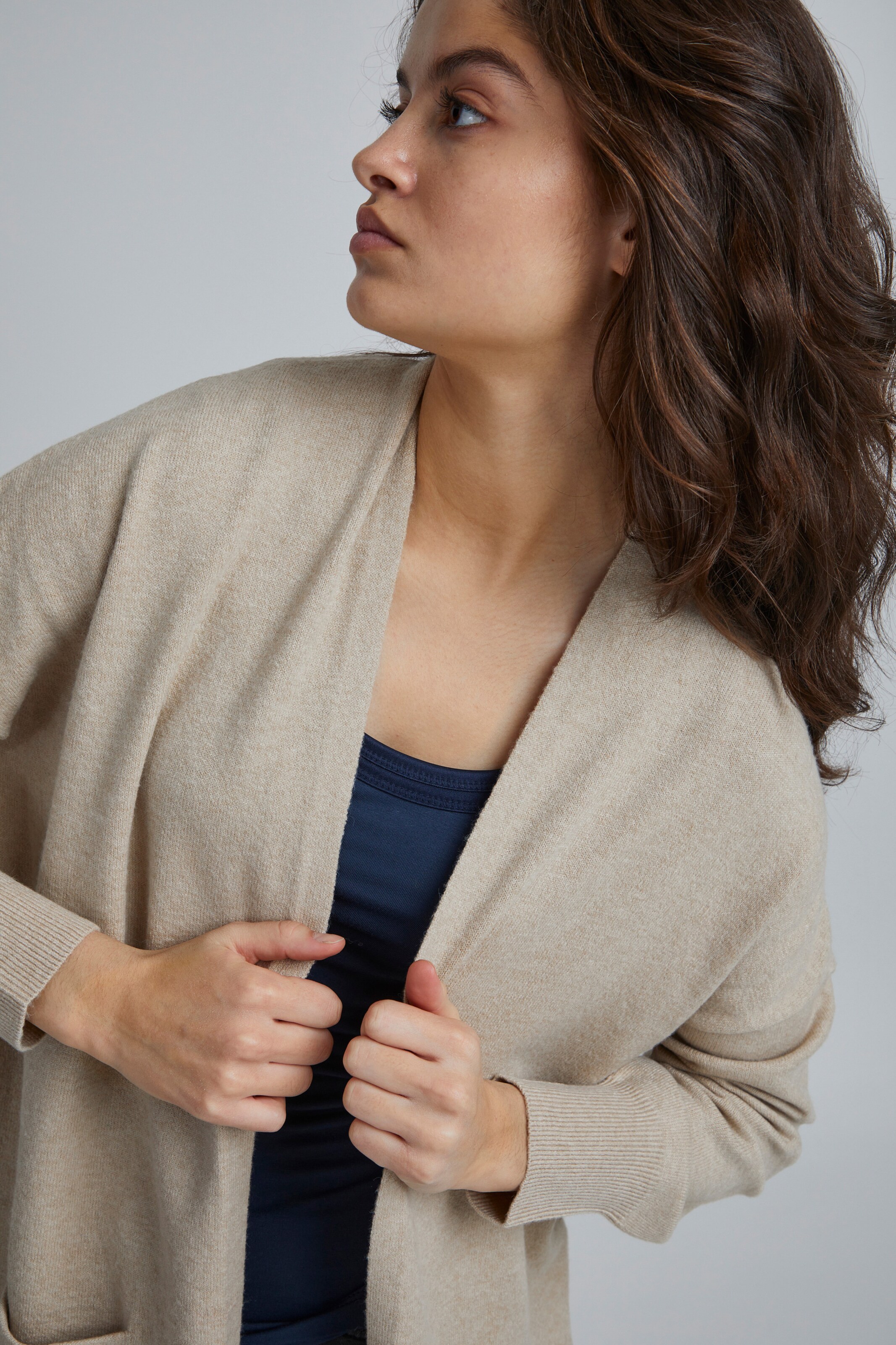 Frauen Pullover & Strick ICHI Cardigan in Beige - IL19003 Frauen Pullover & Strick ICHI Cardigan in Beige - IL19003