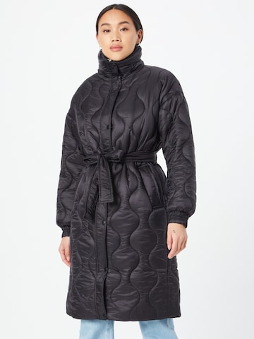 Dorothy Perkins Winter Coat in Black: front