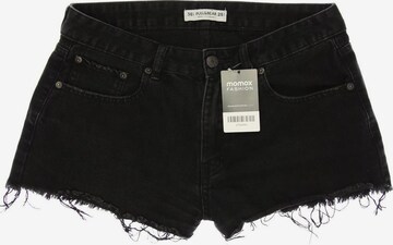 Pull&Bear Shorts in M in Black: front