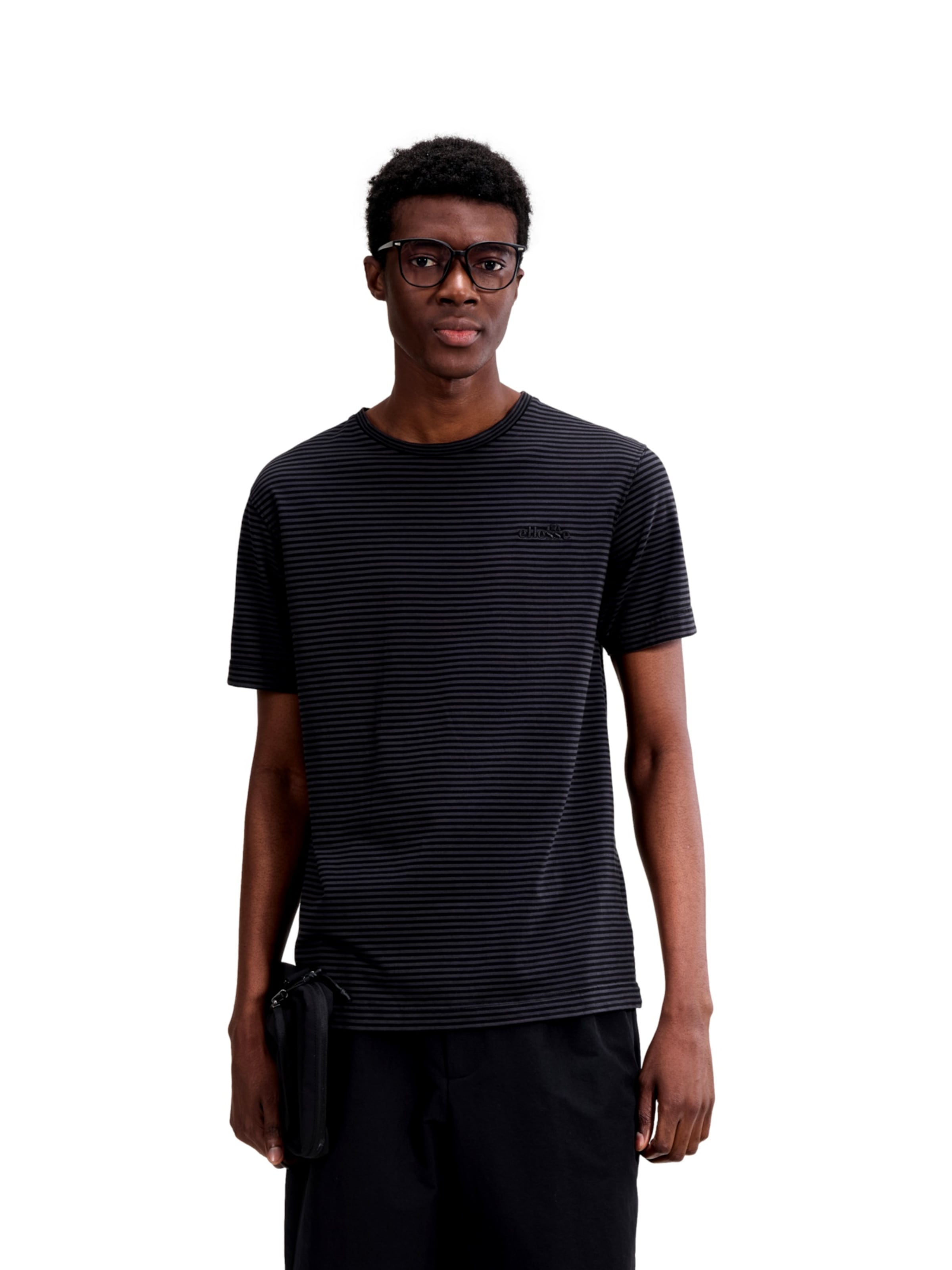 ELLESSE Shirt 'Carten' in Black: front