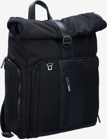 Piquadro Laptop Bag in Black: front