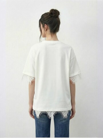 T-shirt 'T-Shirts' Bianco Lucci en marron
