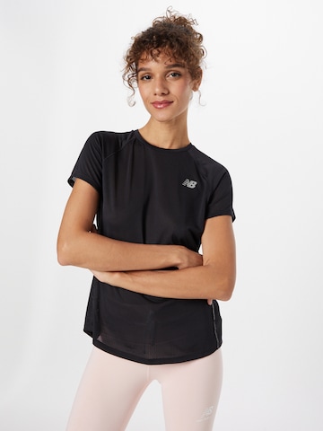 new balance قميص عملي 'Impact Run' بلون أسود: الأمام