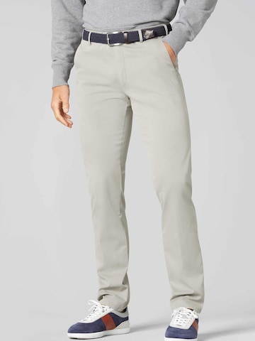 MEYER Regular Chino Pants in Beige: front