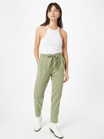 ESPRIT Tapered Pleat-Front Pants in Green