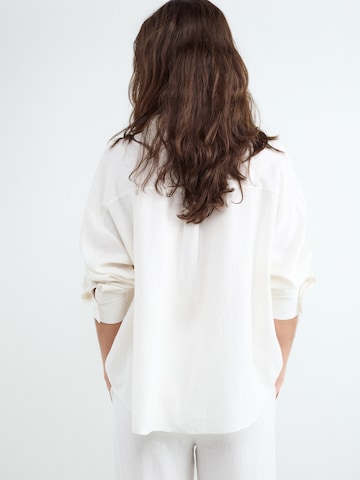 BALMOHK Bluse i hvid
