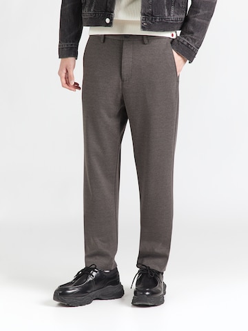 Slimfit Pantaloni chino 'Superflex' di Lindbergh in nero: frontale