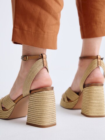 EXE - Sandalias con hebilla 'HAVANA-309' en marrón