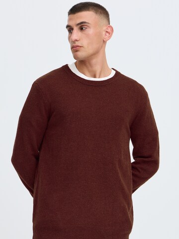Pull-over !Solid en rouge : devant