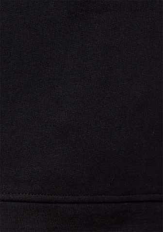 KangaROOS Sweatshirt in Black