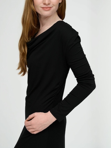 moshi moshi mind Dress ' cascara ' in Black