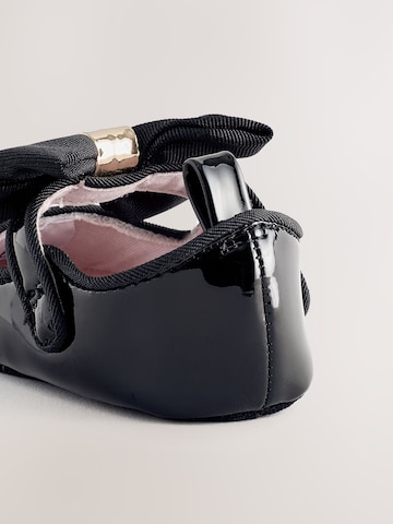Baker by Ted Baker Newborn in Schwarz