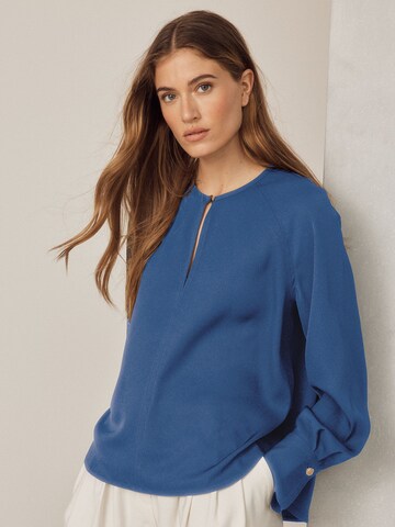 Chemisier Next en bleu : devant