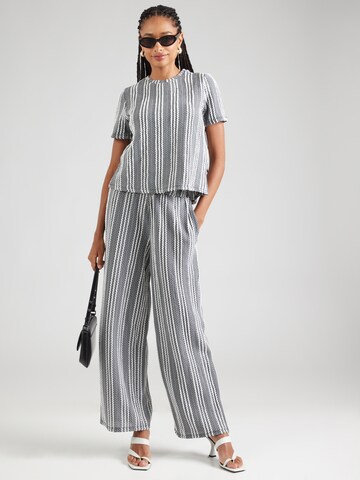 VILA T-Shirt 'VISonea' in Grau