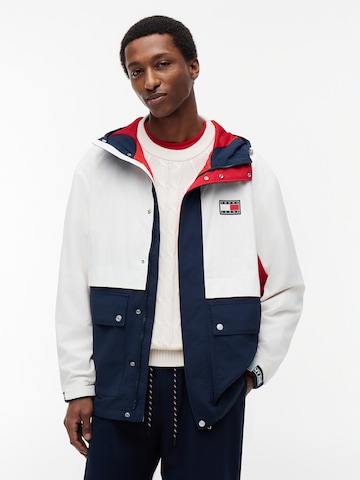 mėlyna Tommy Jeans Demisezoninė striukė: priekis