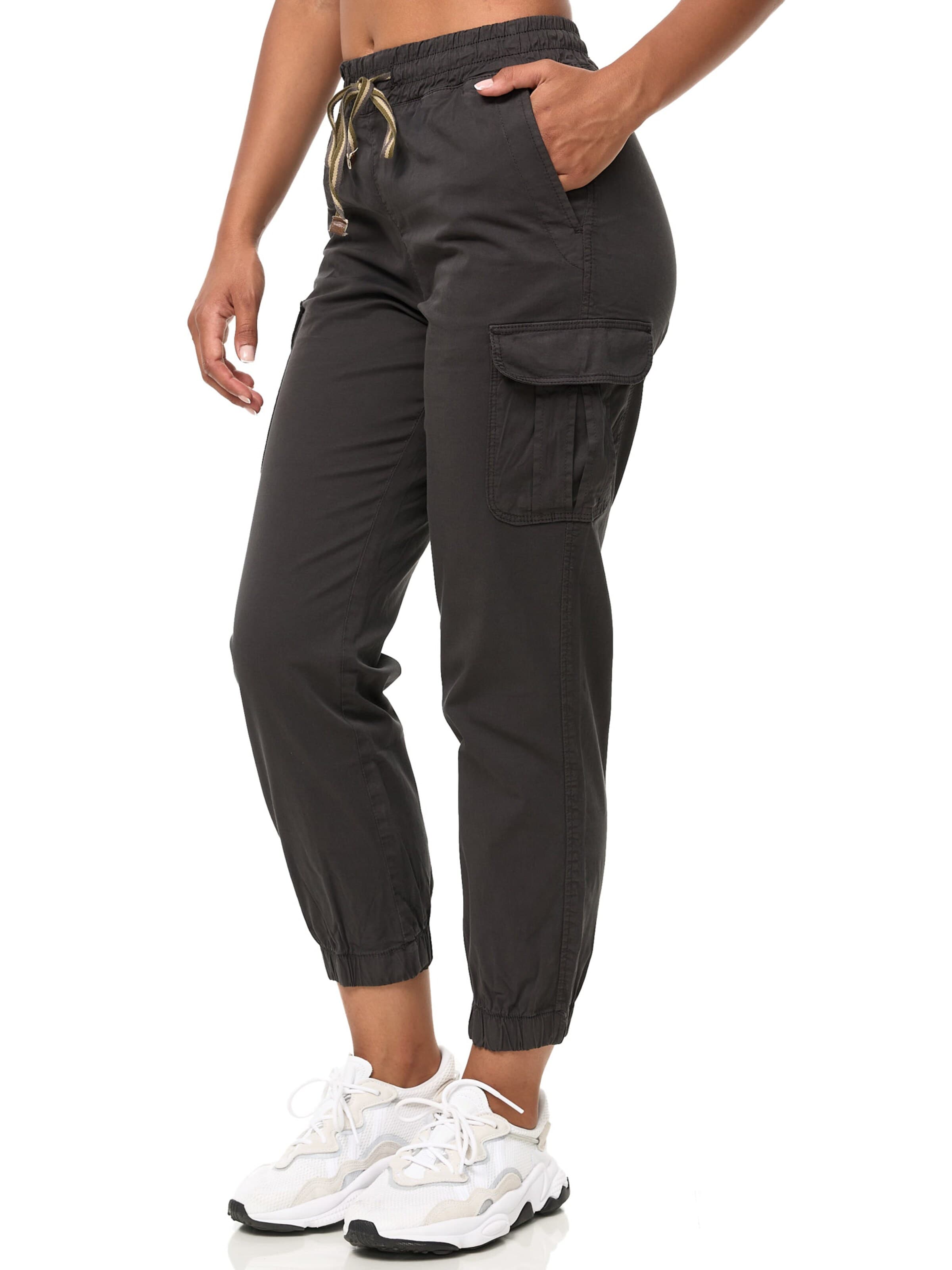 Effilé Pantalon cargo 'F600' Tazzio en gris