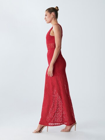 BWLDR - Vestido de noche 'SOLO' en rojo