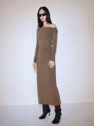 MANGO Kleid 'BASILI' in Braun