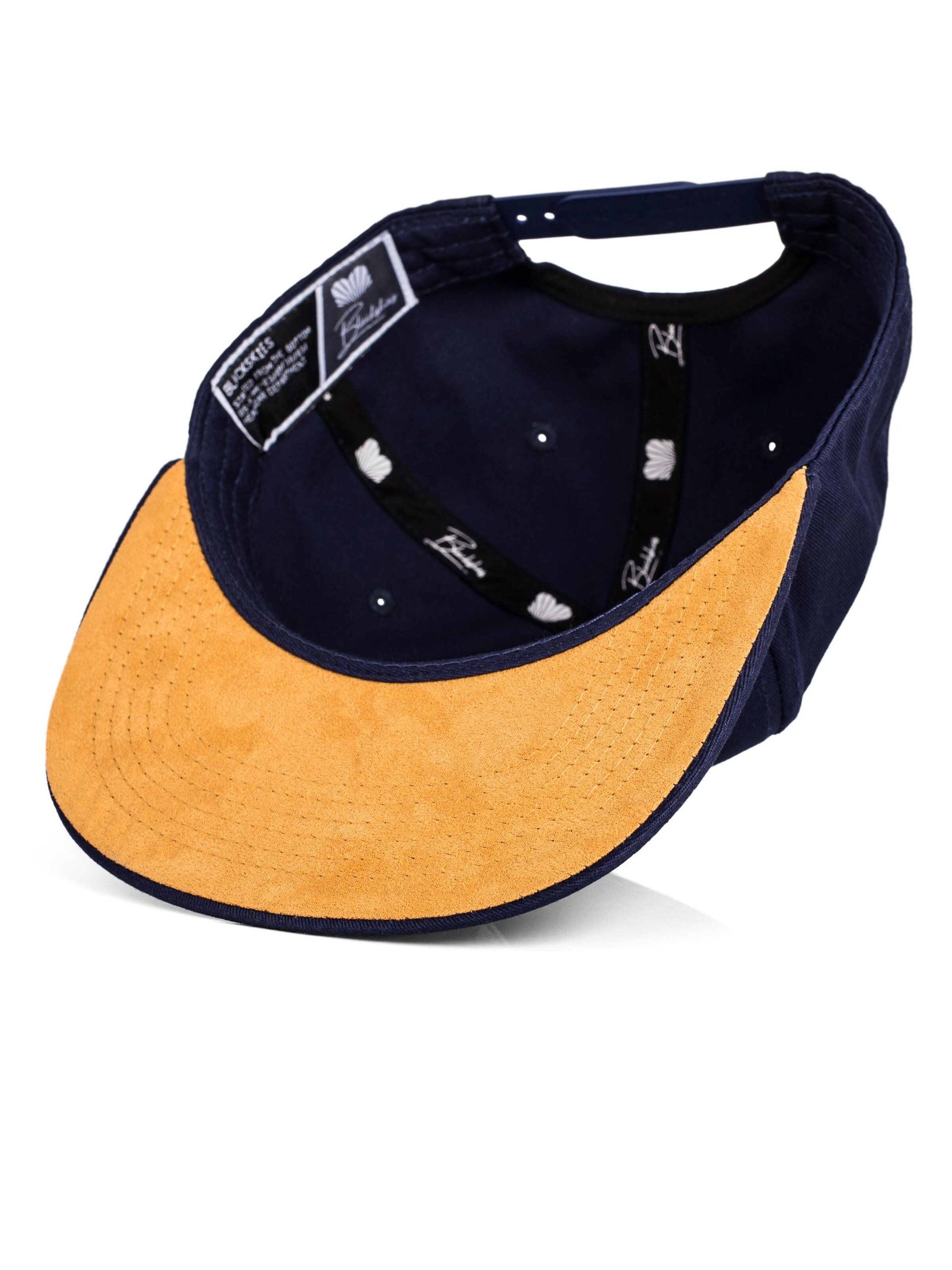 Blackskies Cap 'Essentials' in Blue