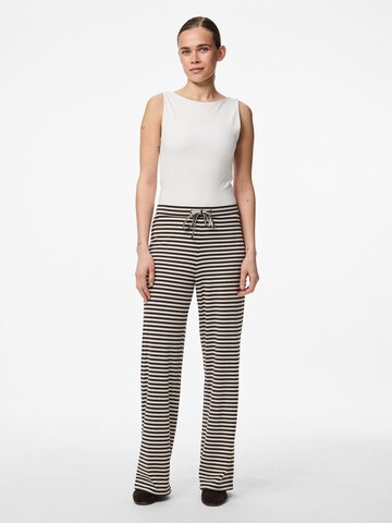 PIECES Loose fit Trousers 'PCLaya' in Brown