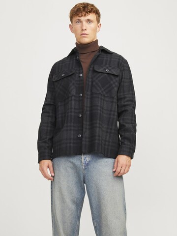JACK & JONES Comfort Fit Hemd 'JPRRaymond' in Schwarz: Vorderseite