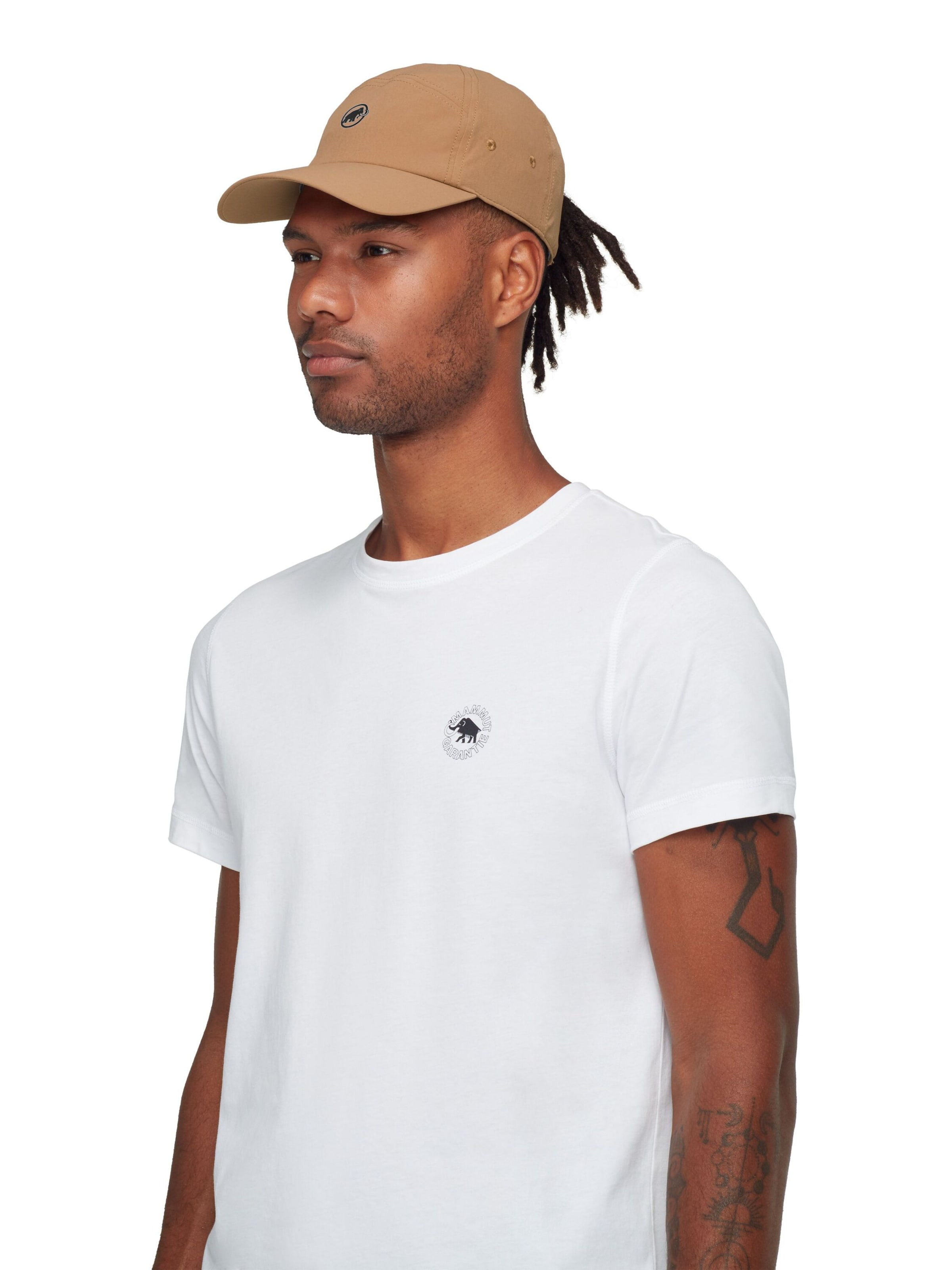 MAMMUT Athletic Cap 'SUN PEAK' in Beige: front