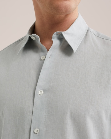 Regular fit Camicia business di WE Fashion in verde