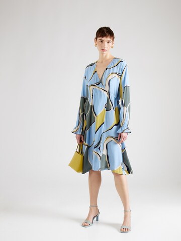 Robe 'Norin' Masai en bleu : devant