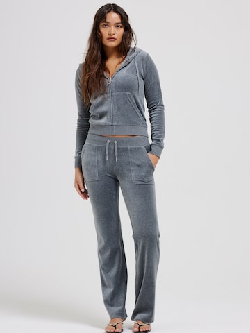 Juicy Couture Regular Hose ' DEL RAY' in Grau