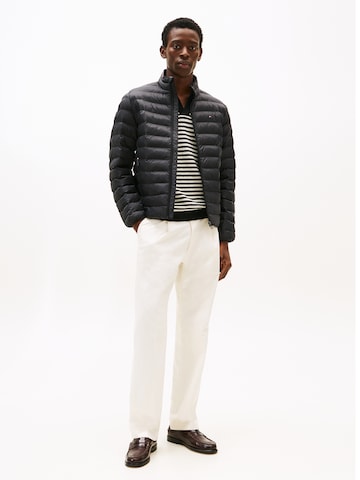 TOMMY HILFIGER Overgangsjakke i sort