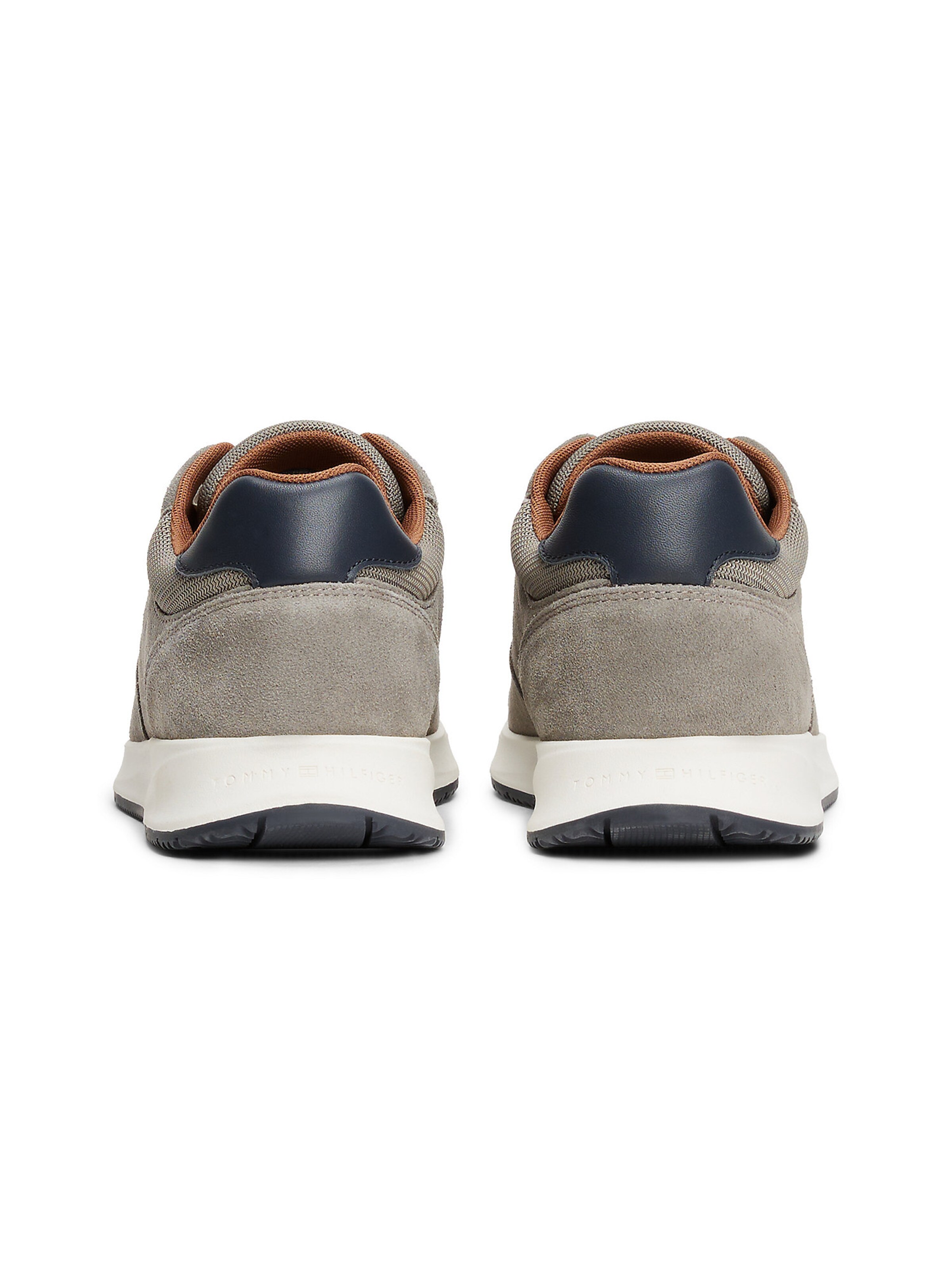 Baskets basses TOMMY HILFIGER en gris