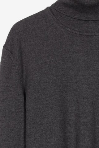 HUGO Sweater & Cardigan in L in Grey