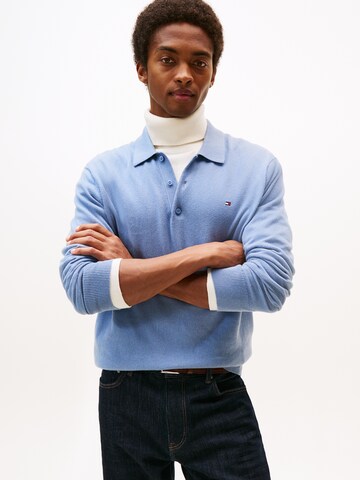TOMMY HILFIGER Sweater in Blue: front