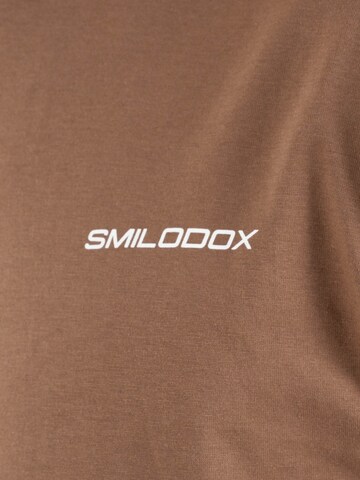 T-Shirt Smilodox en marron
