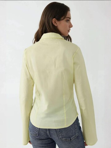 Camicia da donna di Hiccup in giallo