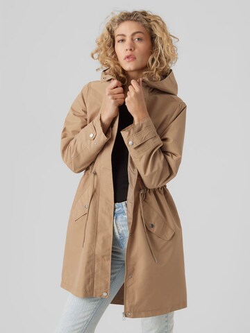 VERO MODA Between-Seasons Parka 'Everly' in Brown: front