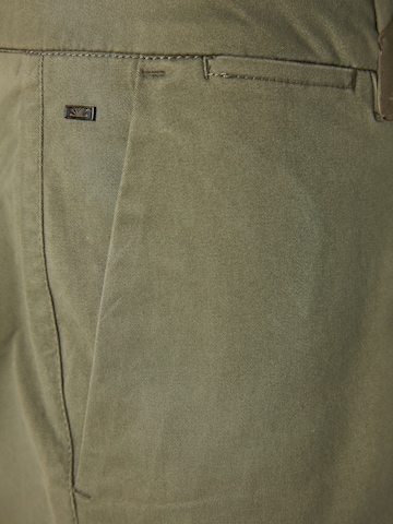 regular Pantaloni chino di Funky Buddha in verde
