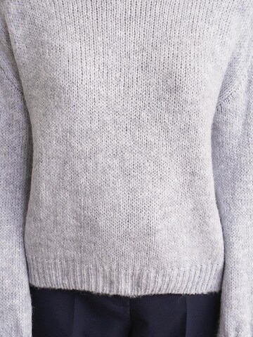 Pullover di MixRay in grigio