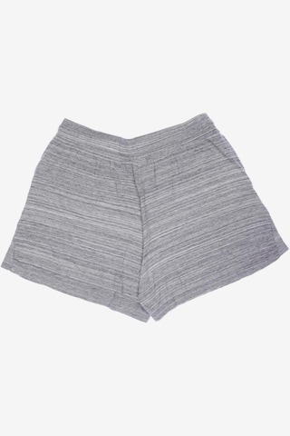 NIKE Shorts in XL in Grey