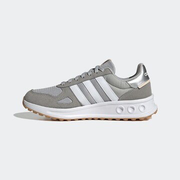 Baskets basses 'Run 84' ADIDAS SPORTSWEAR en gris
