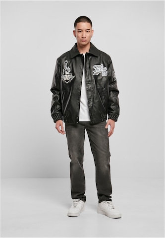 FUBU Jacke 'Varsity' in Schwarz