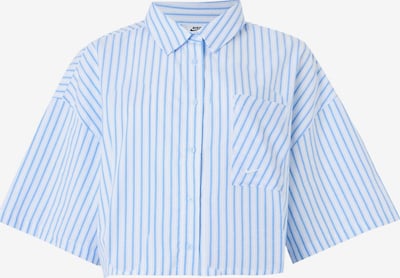 Nike Sportswear Pusero koossa XS värissä vaaleansininen / valkoinen, Tuotenäkymä