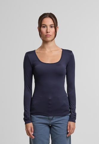 T-shirt Urban Classics en bleu : devant