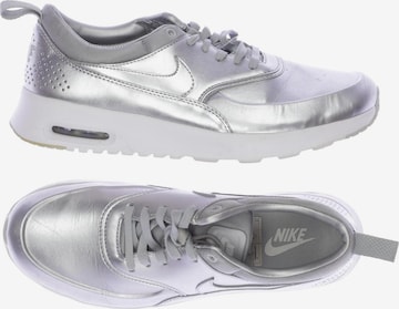 NIKE Sneaker 39 in Grau: predná strana