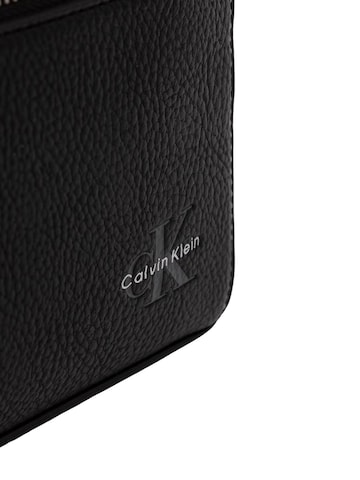 Calvin Klein Portemonnee 'BOLD PEBBLE' in Zwart
