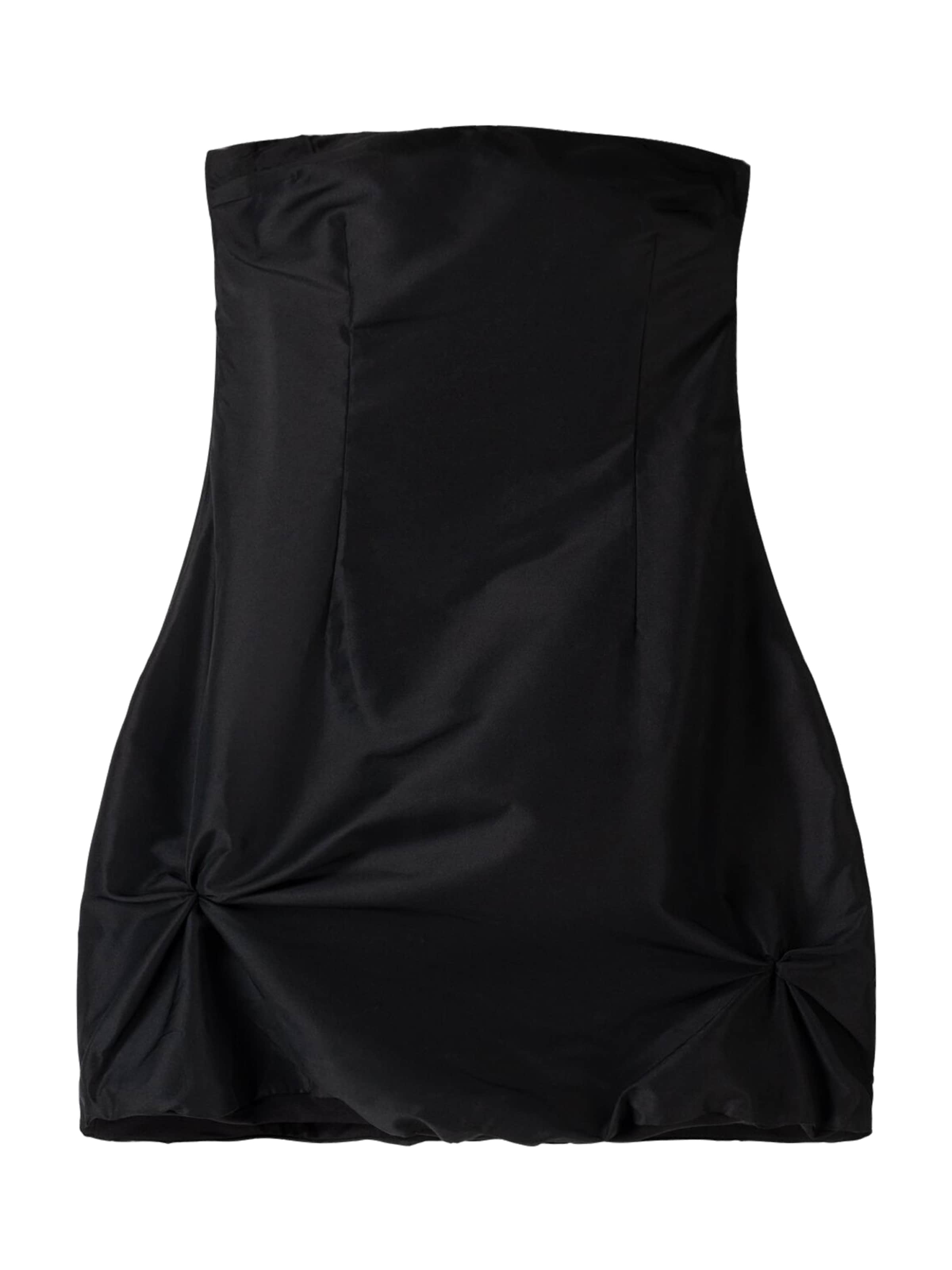 Abito di Bershka in nero: frontale