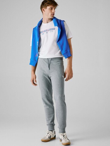 Regular Pantalon Red Bull Racing x Pepe Jeans en gris